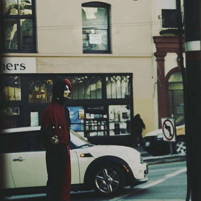 Corner Mime