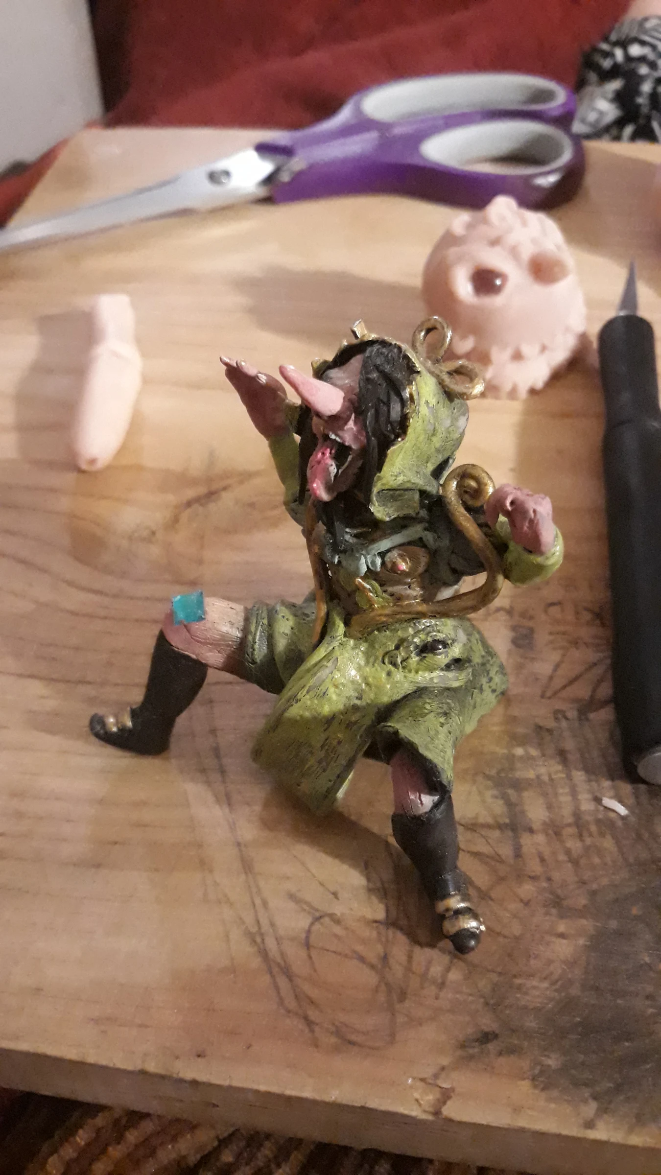 WitchyFigurine4.jpg