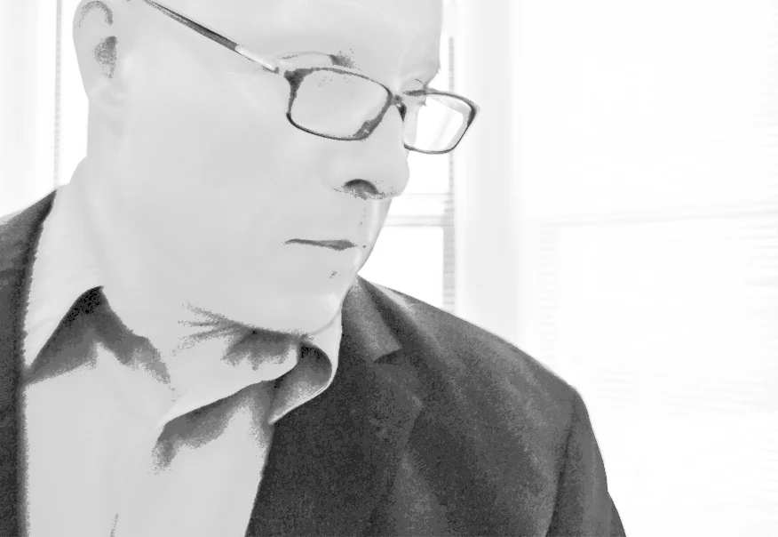 executive_tull_bw_cropped_2.jpg