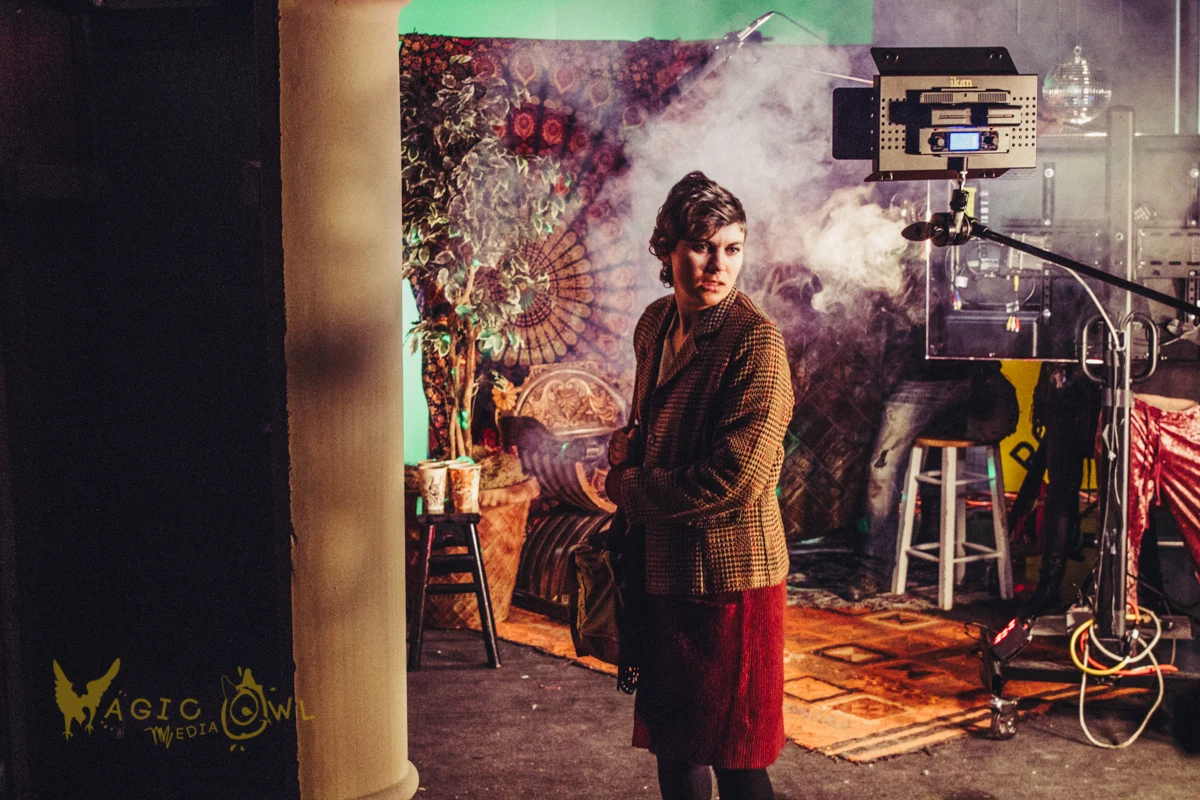 Rowanhood_BTS Stills - El Cochino8513-2.jpg