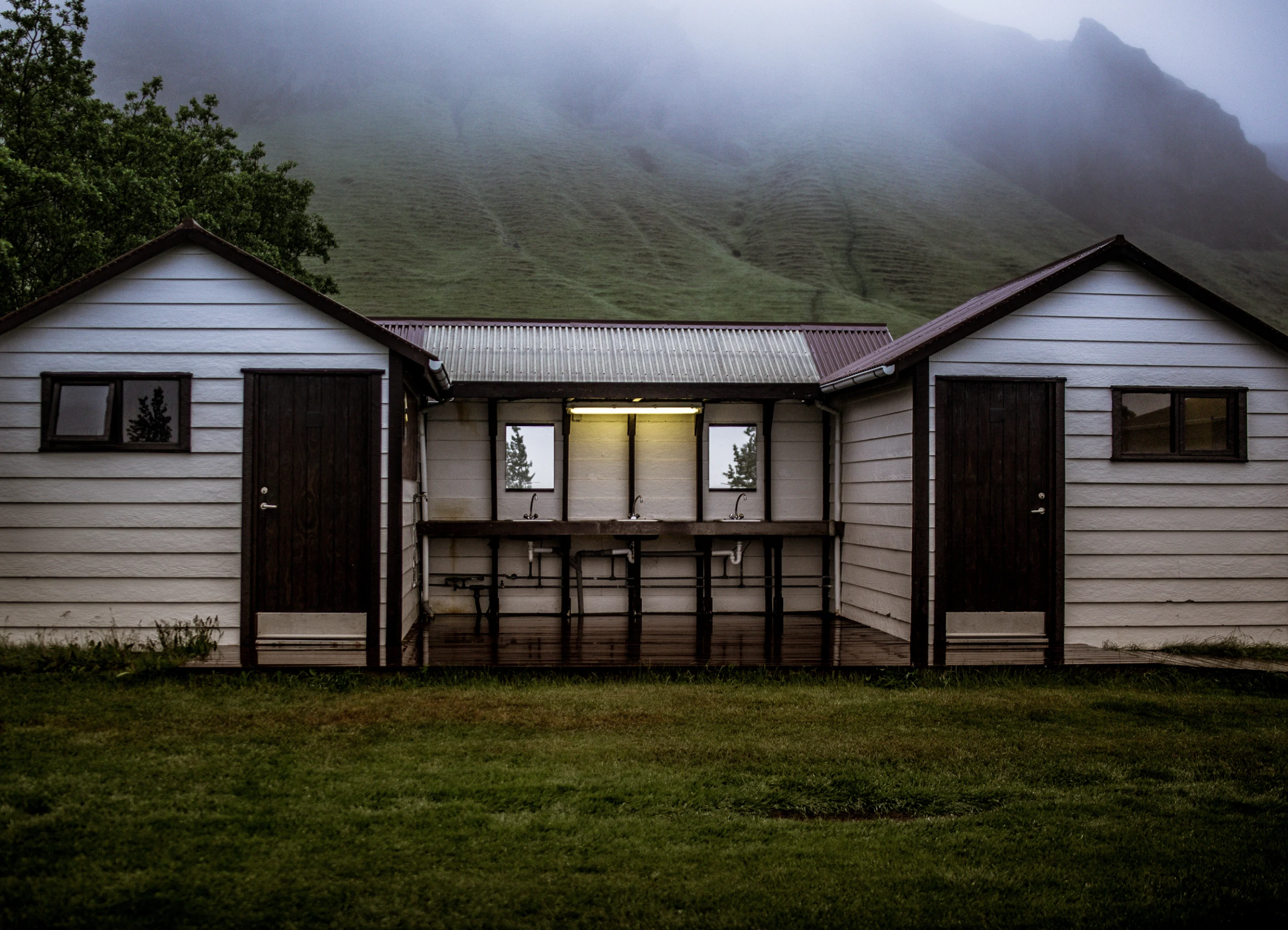 Iceland7072-noV-v2.jpg